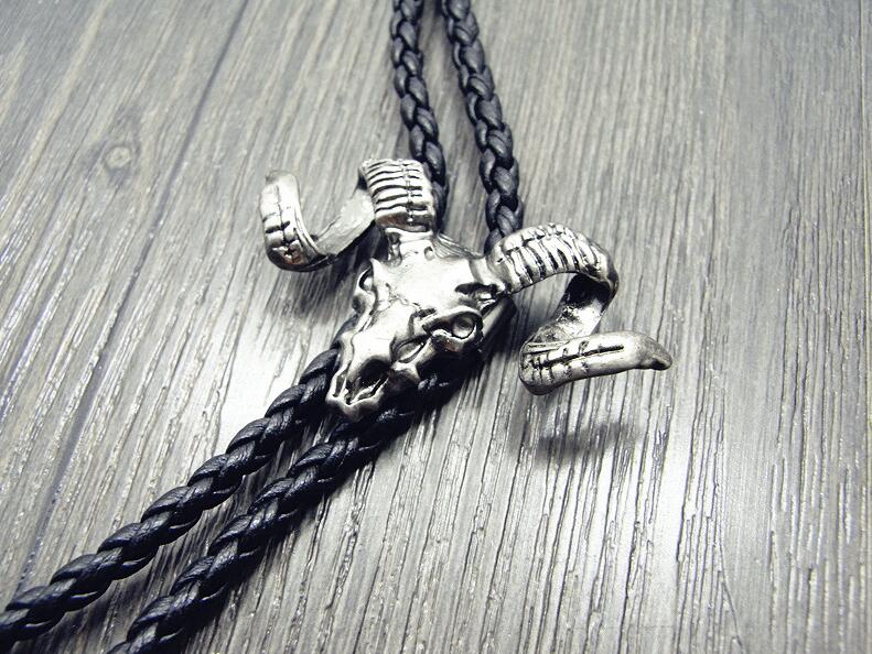 Chain Sheep Head Leather Necklace Long Tie Pendant