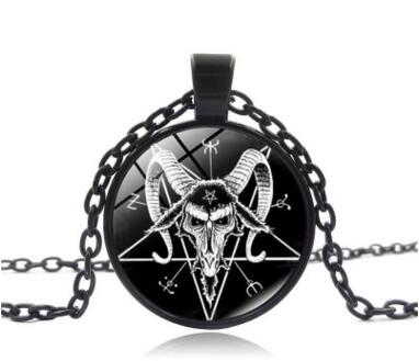 Skull Head Pendant Necklace