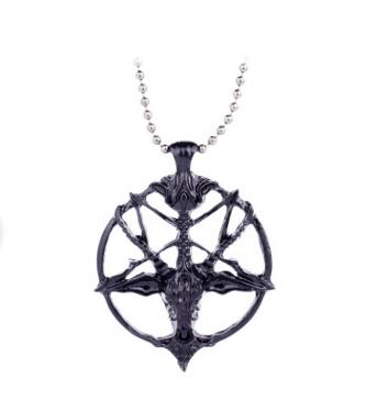 Skull Head Pendant Necklace