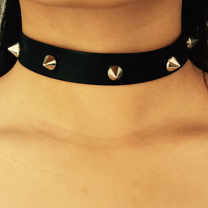 Spike Rivet Silver Choker