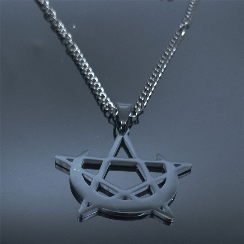 Gothic Moon and Pentagram Witchcraft Necklaces Pendants
