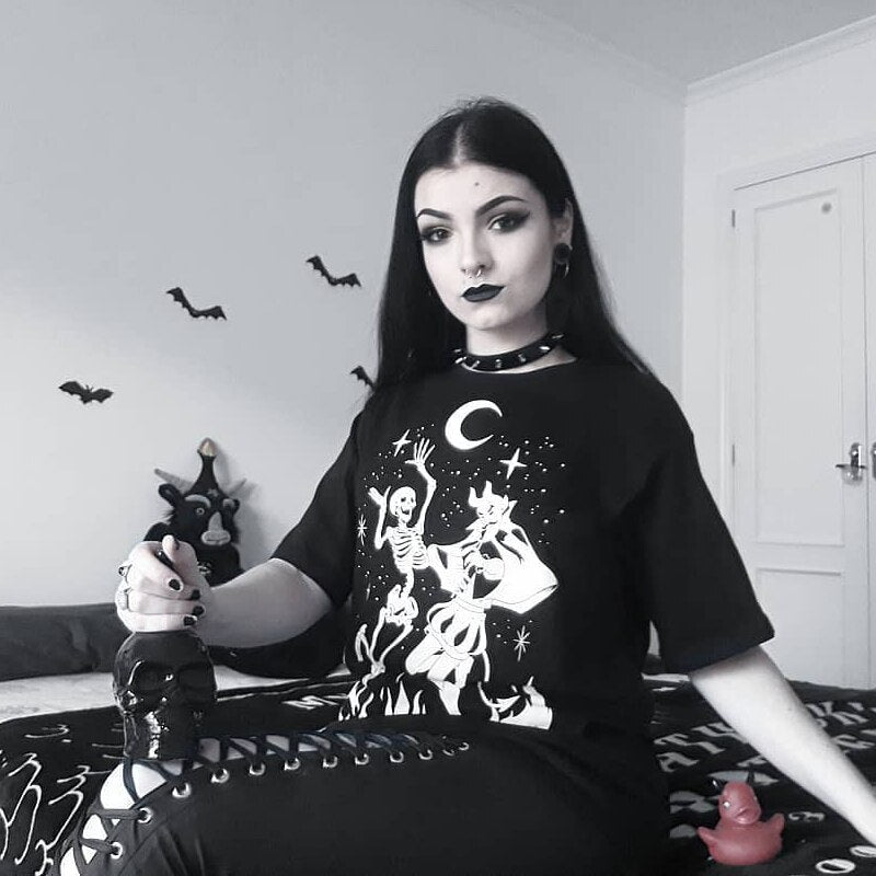 Skull Print Women T-shirt
