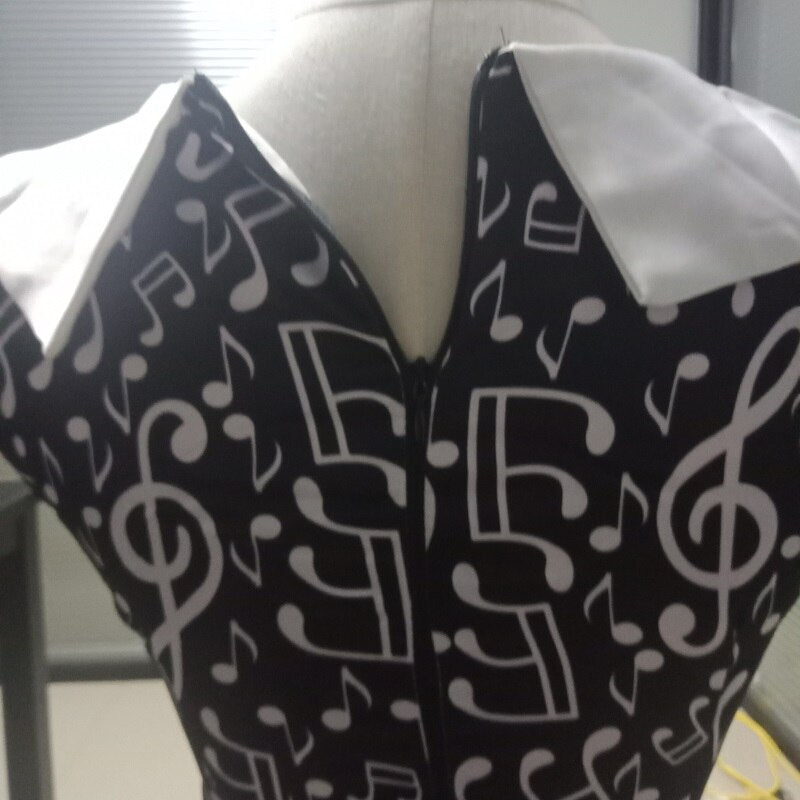 Dress Women Musical Notes Print