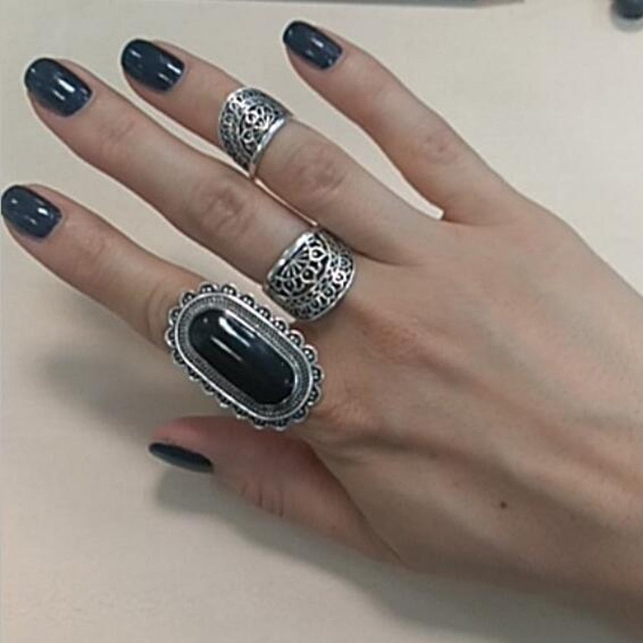Stone Flower Rings Set