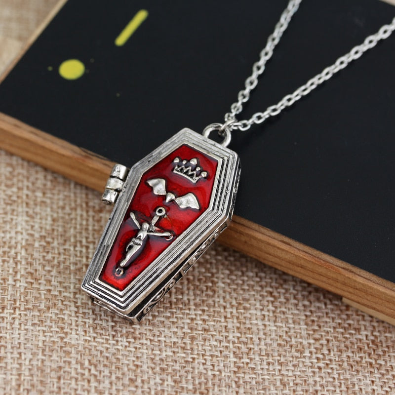 Gothic Red  Pendant Necklace Vampire