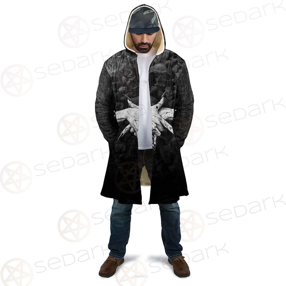 Pentagram Skull Forest SED-0449 Cloak