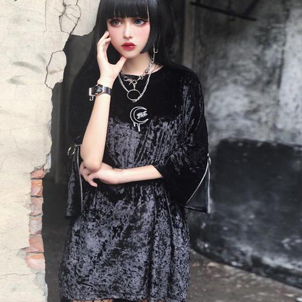 Gothic Vintage Black T-shirts