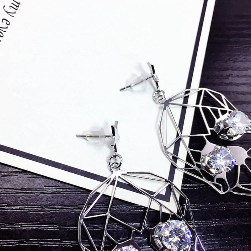 Vintage Skull Face Eyes Earring Jewelry