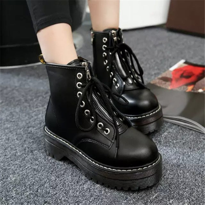 Zipper Flat Boots