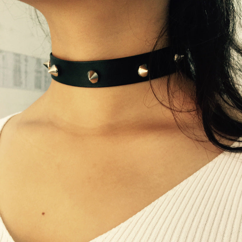 Spike Rivet Silver Choker