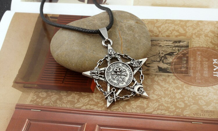 Pentagram Skull Necklace Vintage