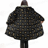 Four Eyed Cat Roses SDN-1011 Cloak with bag