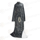 Moonlight Activity In Vintage SDN-1034 Sleeved Blanket