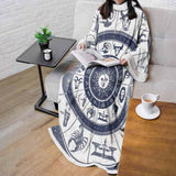 Zodiac Astrology Circle SDN-1035 Sleeved Blanket