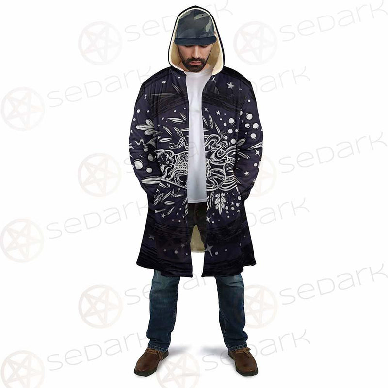 Mystical Cat Skeleton Lies In The Grass SDN-1050 Cloak