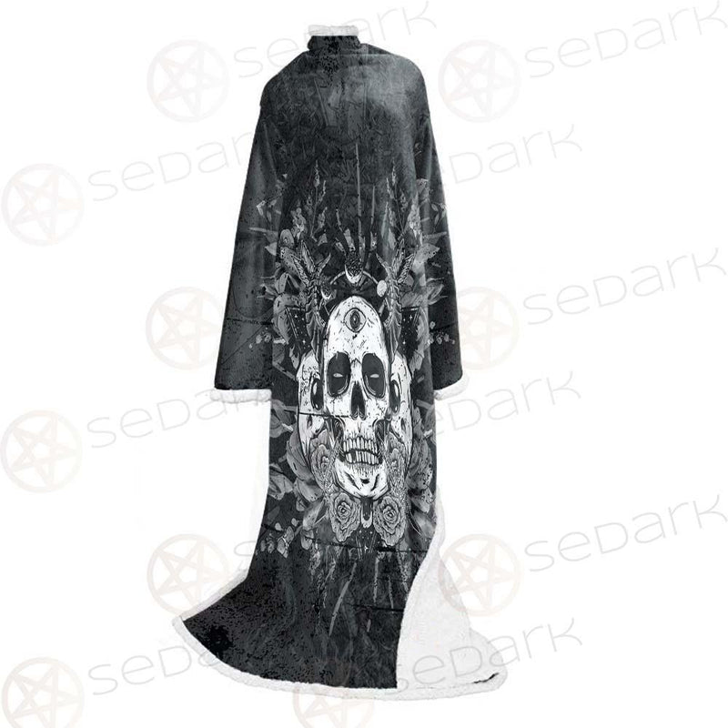 Satan Skull With Eye SED-0091 Sleeved Blanket