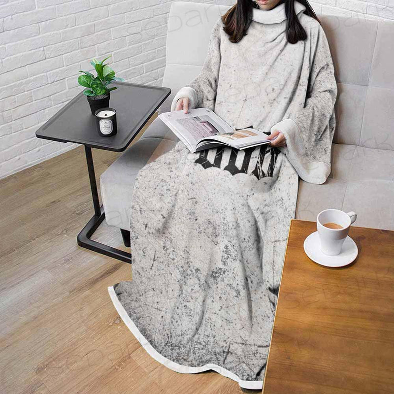 Satan 666 SED-0307 Sleeved Blanket