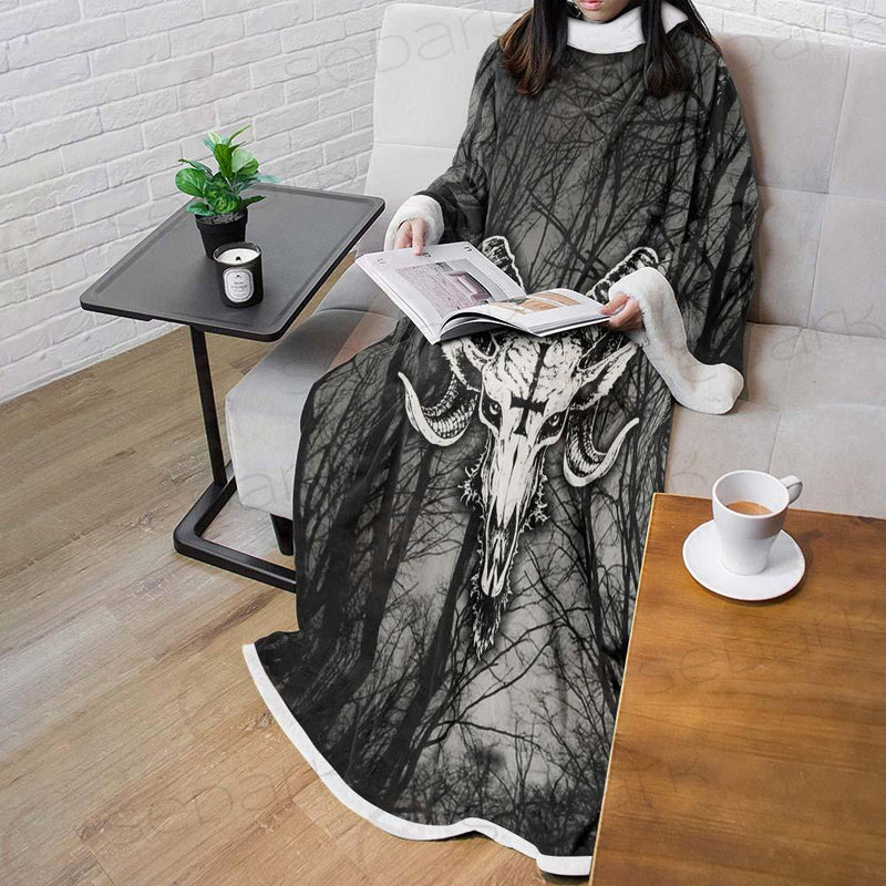 Satan Forest Black White SED-0400 Sleeved Blanket