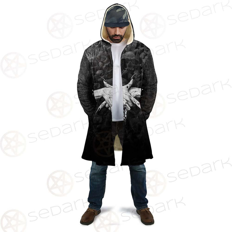 Pentagram Skull Forest SED-0449 Cloak