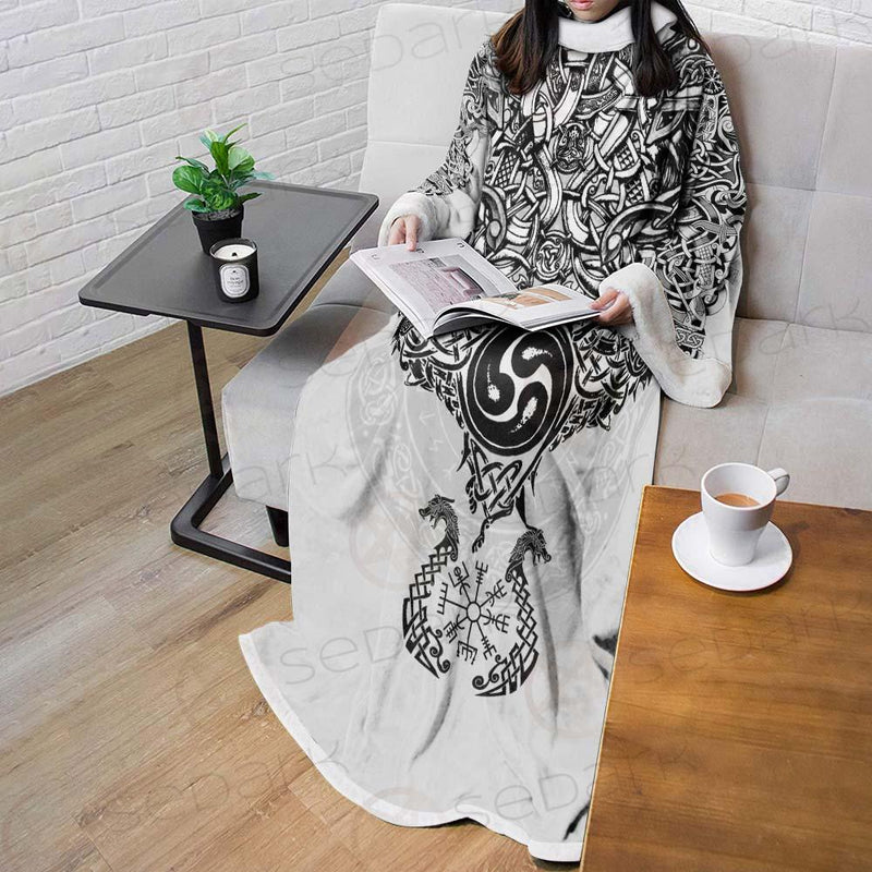 Viking Symbol SED-0476 Sleeved Blanket