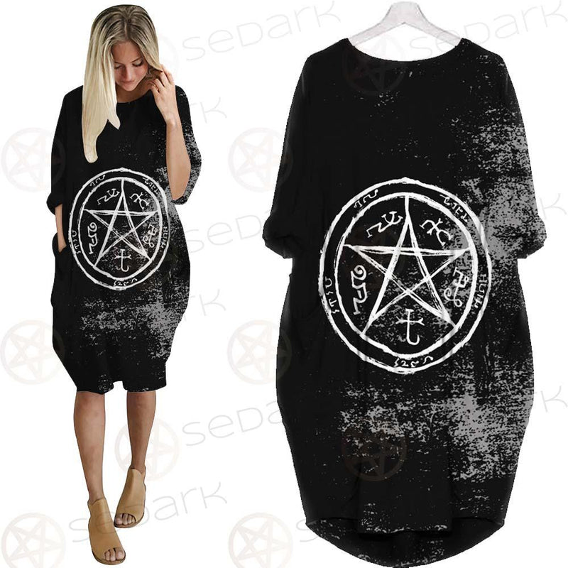 Devil'S Trap SED-0554 Batwing Pocket Dress