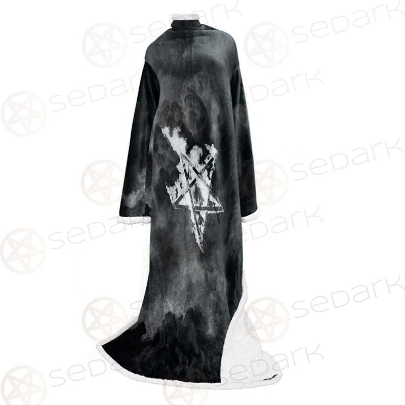 Satanic Fire SED-0571 Sleeved Blanket