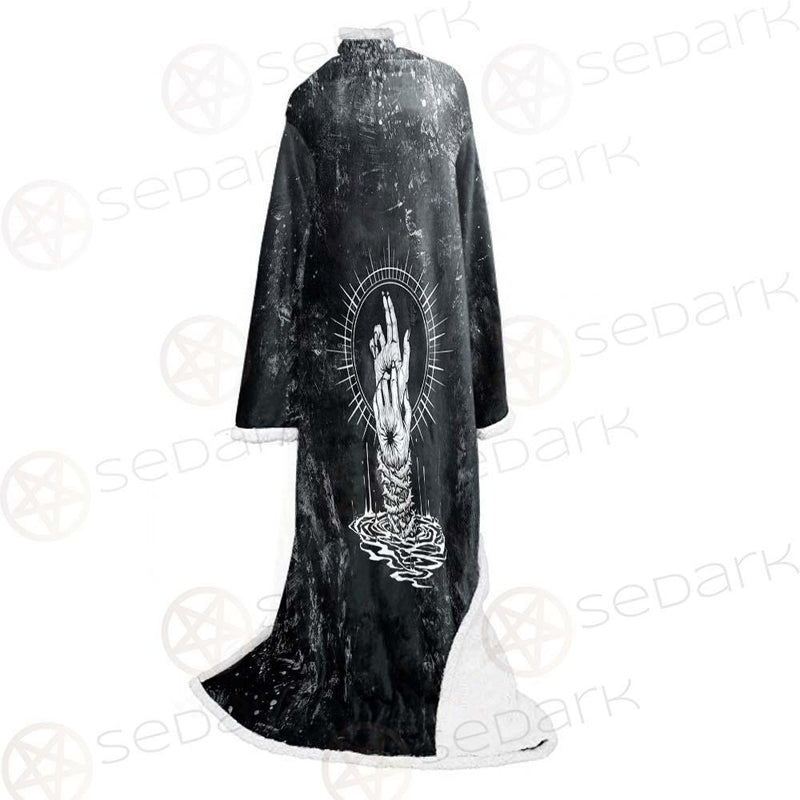 Satanic With Skulls SED-0582 Sleeved Blanket