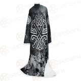 Viking Axe SED-0611 Sleeved Blanket