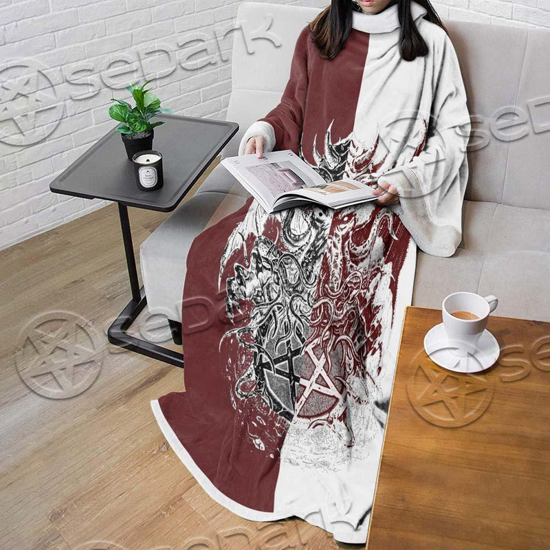 Satanic Cthulhu SED-0681 Sleeved Blanket