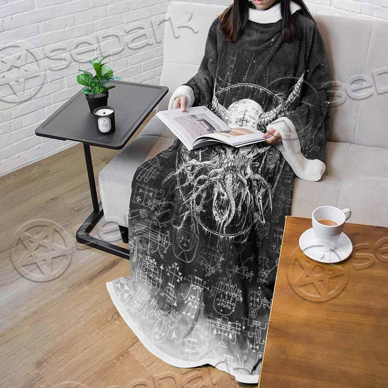 Satanic Skull Scary SED-0797 Sleeved Blanket