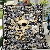 Magic Psychedelic Mushrooms And Skulls SED-0901 Quilt