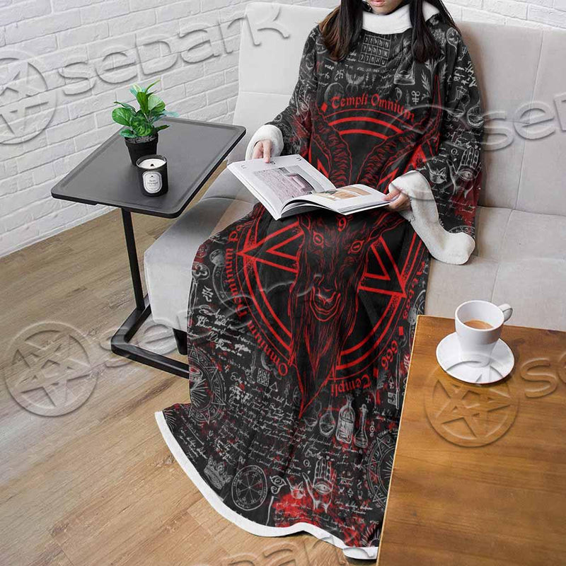 Goat Head Horn 666 SED-0973 Sleeved Blanket