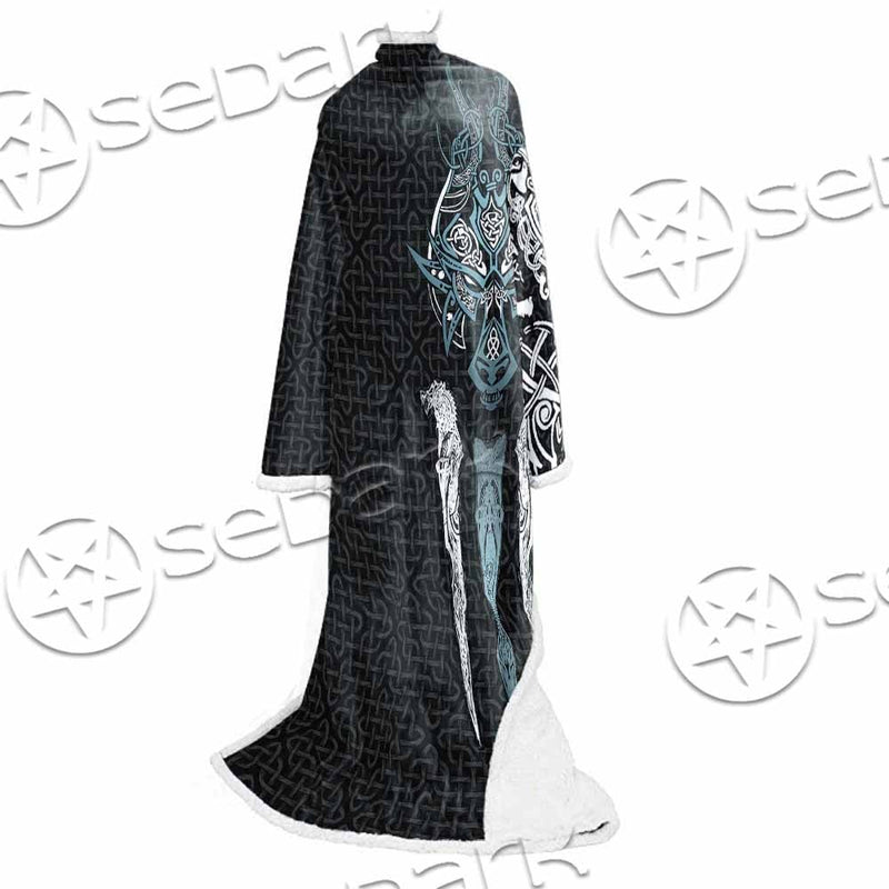 Viking Fenrir Wolf SED-1009 Sleeved Blanket
