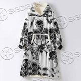 Berserk Creatures Battle Black White SED-1043 Oversized Sherpa Blanket Hoodie