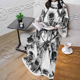 Berserk Creatures Battle Black White SED-1043 Sleeved Blanket