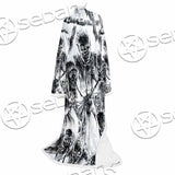 Berserk Creatures Battle Black White SED-1043 Sleeved Blanket