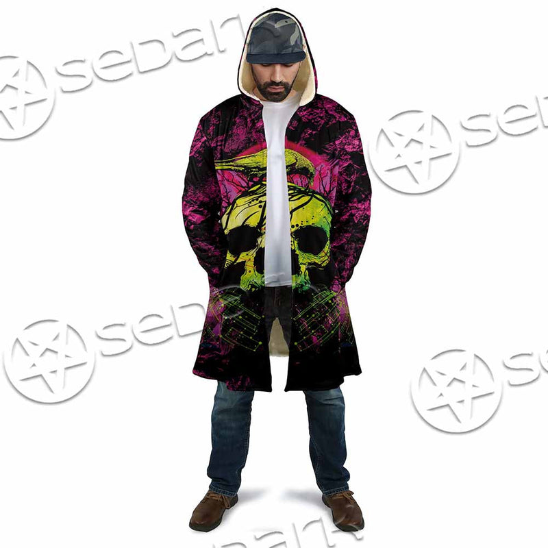 Psychedelic Creepy Skull SED-1046 Cloak
