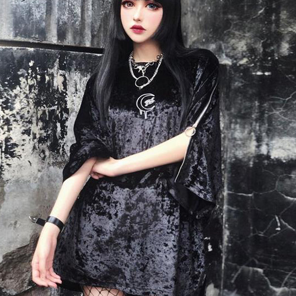 Gothic Vintage Black T-shirts