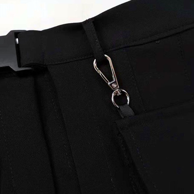 Plain Chain Female Black Shorts