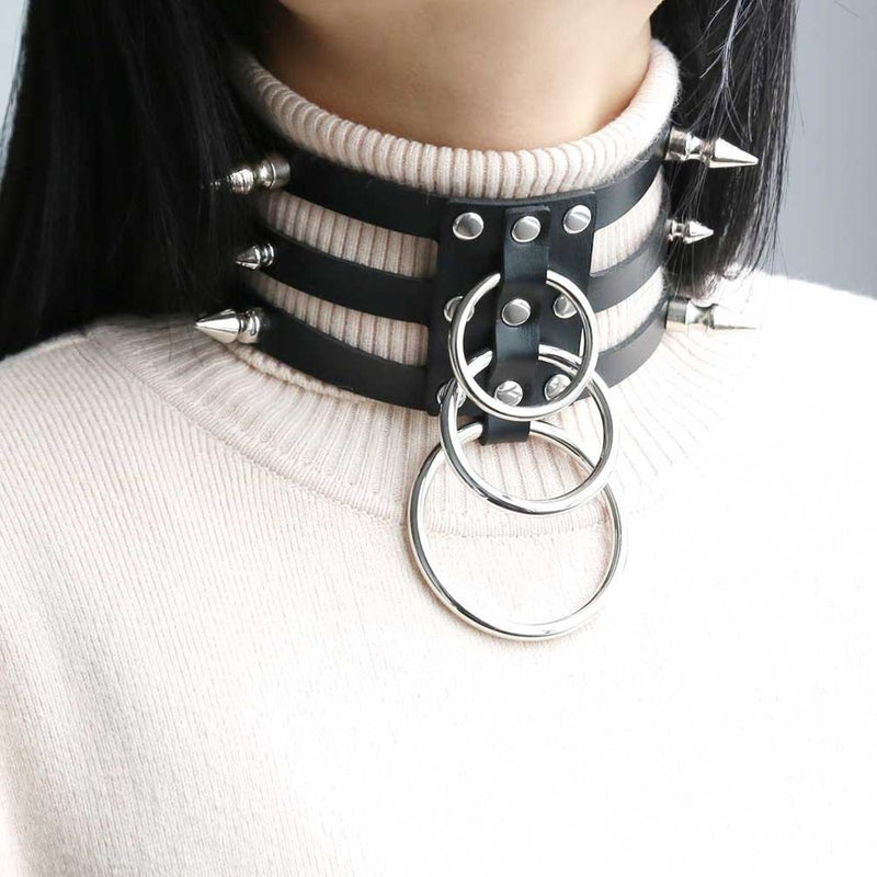 Rivet Choker